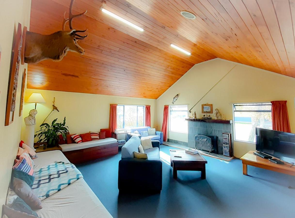 Tongariro River Retreat Turangi Bagian luar foto